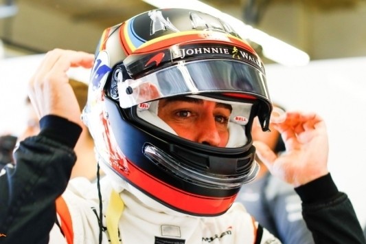 Alonso baalt van verloren tijd op vrijdag: "Dit is vrij pijnlijk"