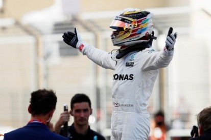 In beeld: zo raasde Hamilton naar zijn vierde wereldtitel