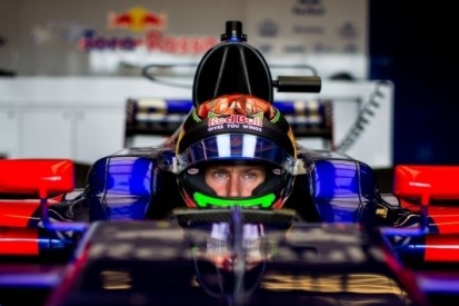 Fotospecial: het F1-debuut van de immer vrolijke Hartley