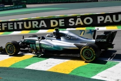 Bottas minimaal rapper dan Hamilton, Ferrari dichterbij