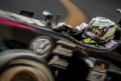 Eriksson verslaat Norris voor pole na crashfestijn in Macau