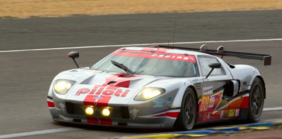 Le Mans Blog: Robertsons Soak Up Experience