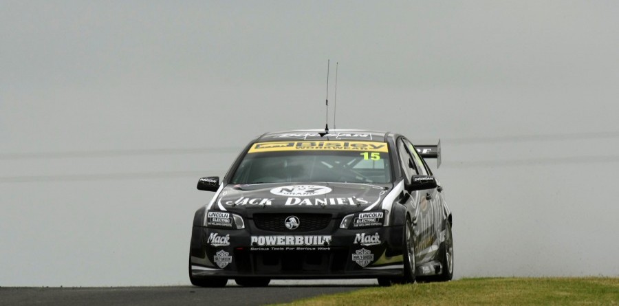 V8 Supercars Darwin Race 1 Report