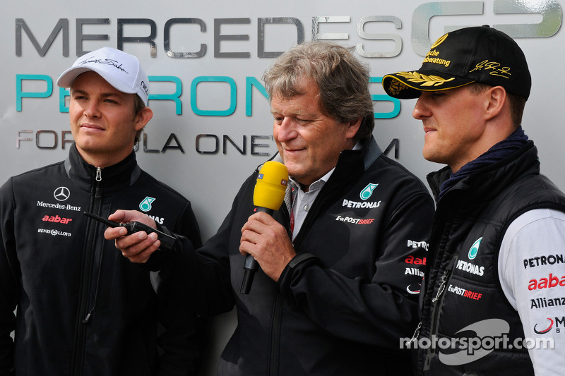 Mercedes offers Rosberg new three-year deal