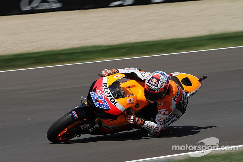 Stoner tops Friday practice at Australian home GP