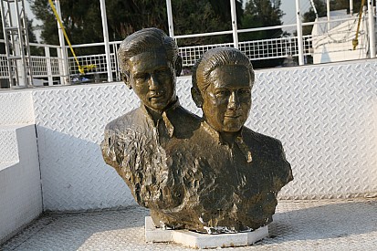 This Week in Racing History (October 30-November 5)
