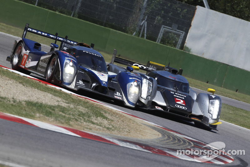 #7 Peugeot Sport Total Peugeot 908: Sébastien Bourdais, Anthony Davidson and #2 Audi Sport Team Joest Audi R18 TDI: Tom Kristensen, Allan McNish