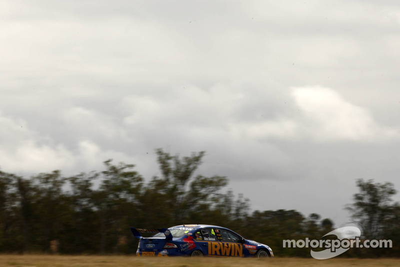 IRWIN Racing Falken Tasmania Challenge race 1 report