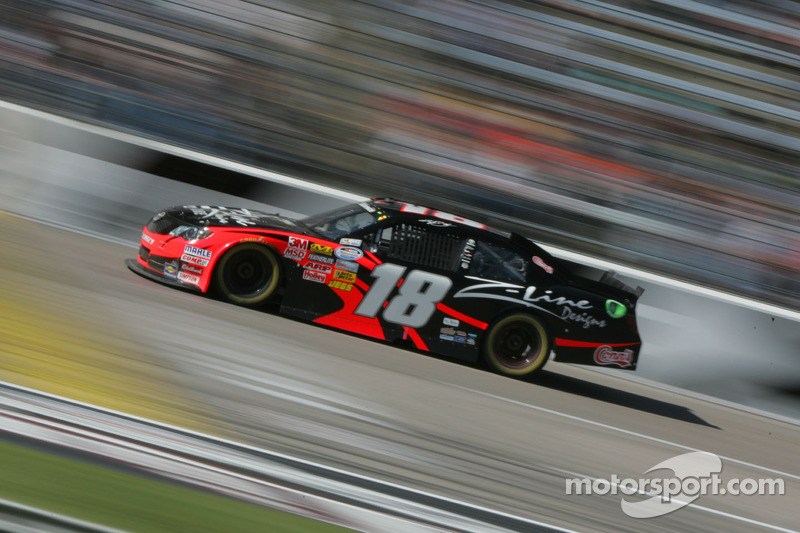Denny Hamlin aiming to win at Homestead