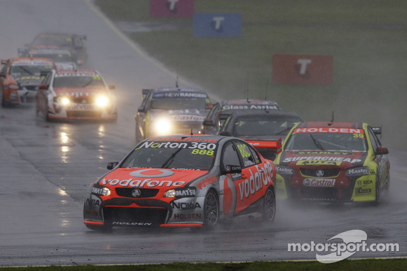 Australia series Sandown race 1 report