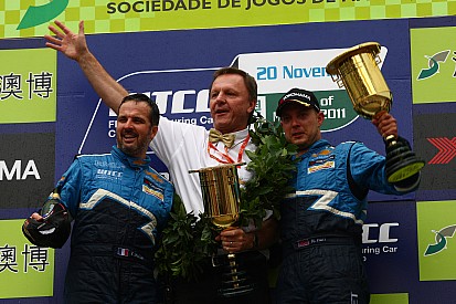 Huff claims 2 wins at Macau; Muller is Champion