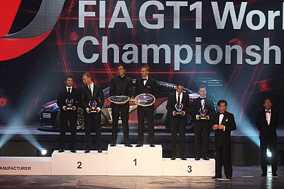Krumm and Luhr earns trophies at FIA Awards Gala