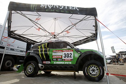 Team X-raid pre New Year's Day start