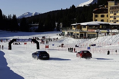 Snow to spoil 2012 Ferrari's track debut