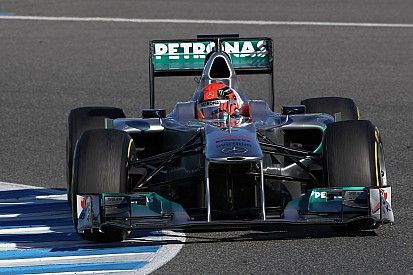 Schumacher tops speed chart on second test day at Jerez