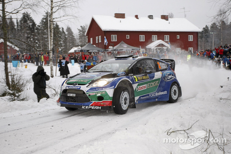 Latvala leads after long day at Rally Sweden