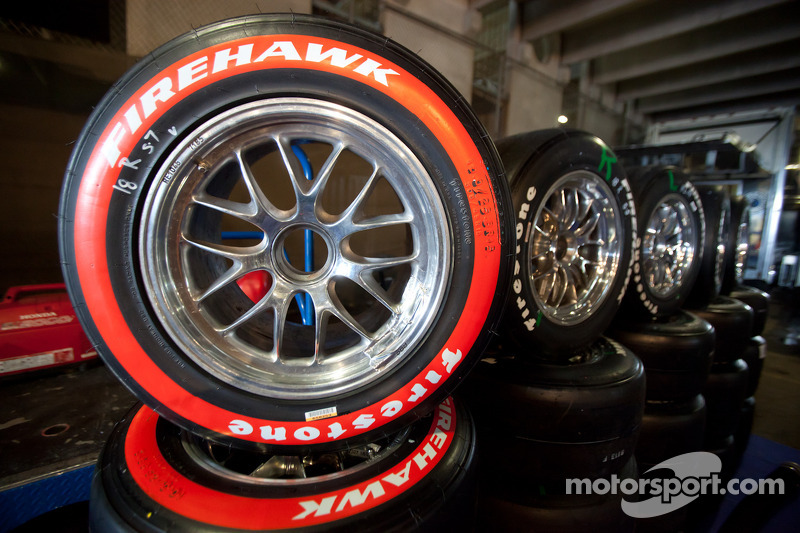 Firestone Racing Extends Tire Supply Agreement