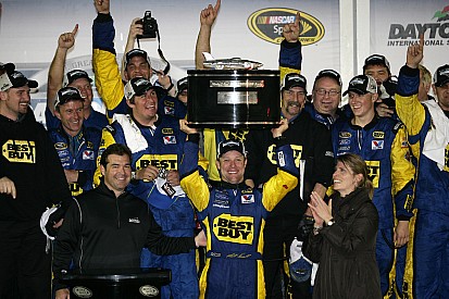 Matt Kenseth holds his Daytona 500 winner's teleconference