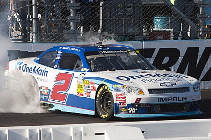 Sadler returns to victory lane with Phoenix 200 win