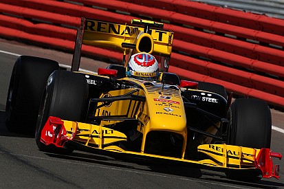 Pirelli to use 2010 Renault as new test car