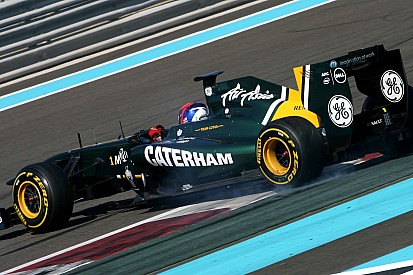 Alexander Rossi signs with Caterham F1 Team as official test driver