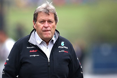 Too soon for Mercedes title challenge - Haug