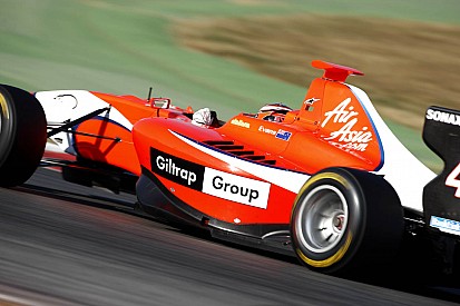 Evans top at Silverstone pre-season test
