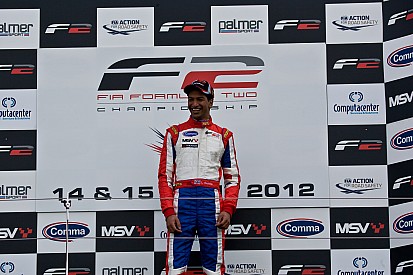 Luciano Bacheta completes superb Silverstone double