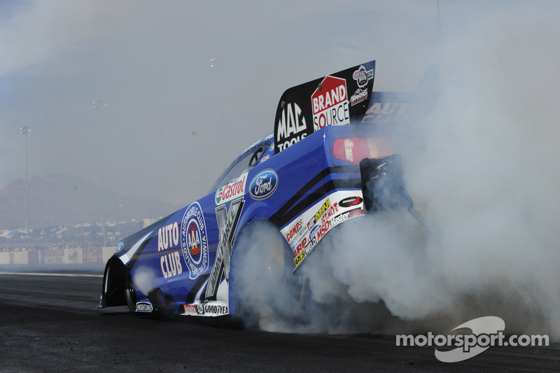 Hight dominates at Charlotte; Massey & Anderson also win
