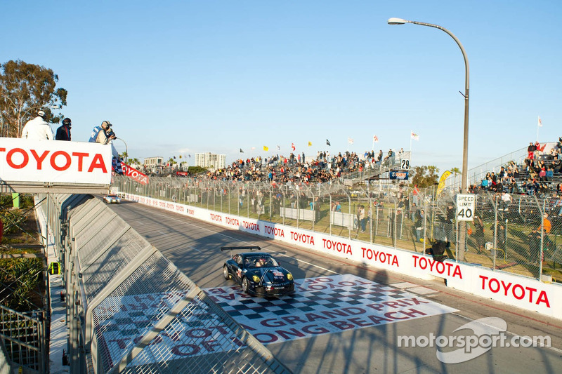 Lazzaro joins MacNeil in AJR Porsche at Laguna Seca