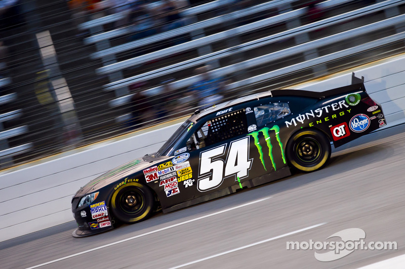 Kurt Busch saves an 8th place finish at Darlington