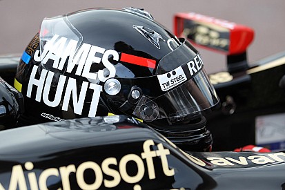 Raikkonen wears James Hunt helmet in Monaco