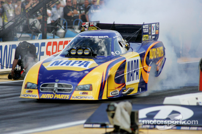 Ron Capps looks to extend final round streak to five