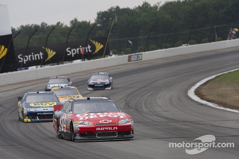 Pocono Thursday test sesssions produce faster laps