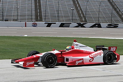 Justin Wilson earns maiden oval victory in Texas