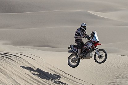 Honda to field works motorcycle project for 2013 Dakar Rally