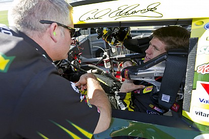 Bob Osborne steps down as crew chief for Carl Edwards' Ford