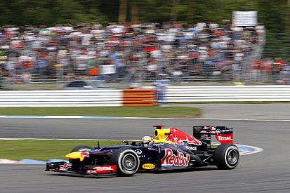 Controversy haunts Red Bull as Alonso strolls away