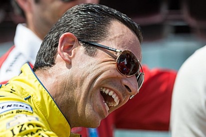 Helio Castroneves and his yellow zoot suit to return to Dancing with the Stars