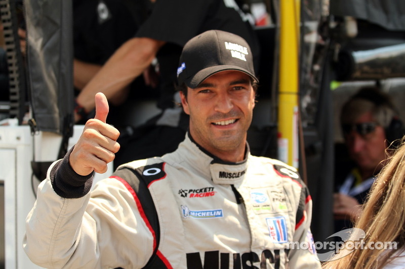 Luhr overcomes hot track to grab Mid-Ohio pole