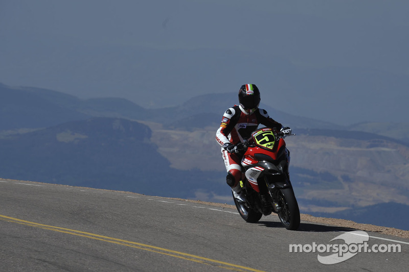 Ducati and Dunne win third-consecutive Pikes Peak event