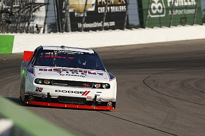 Ryan Blaney pulls a top-10 for Dodge at Richmond