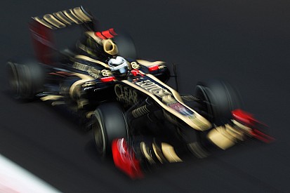 'Stealthy' Raikkonen keeps title tilt at full speed