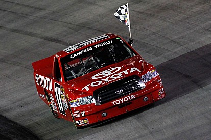Peters hopes history repeats itself at Iowa Speedway