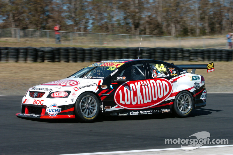 Lockwood Racing's Sandown practice marred by crash