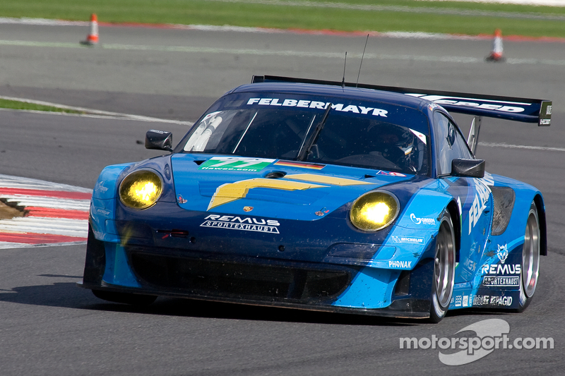Porsche pilots second on GTE-Pro grid in South America