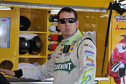 Kyle Bush nearing a New Hampshire win