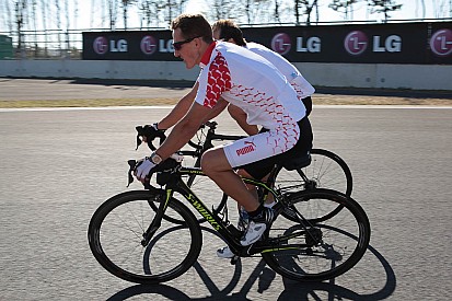 Schumacher rules out motorbike racing return