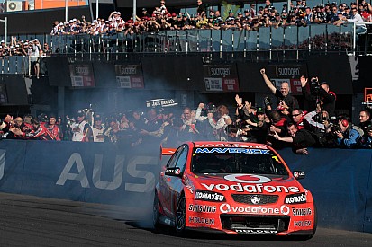 TeamVodafone secure Dan Wheldon trophy second year in a row