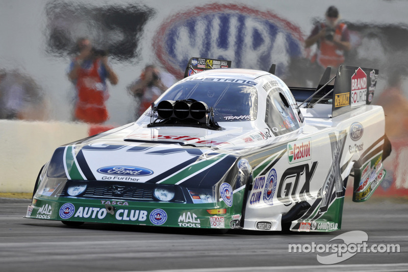Neff goes into Las Vegas race day no. 2 with championship on line